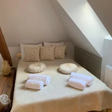 Apartman Miedzy Niebem A Jeziorem Drweckim *